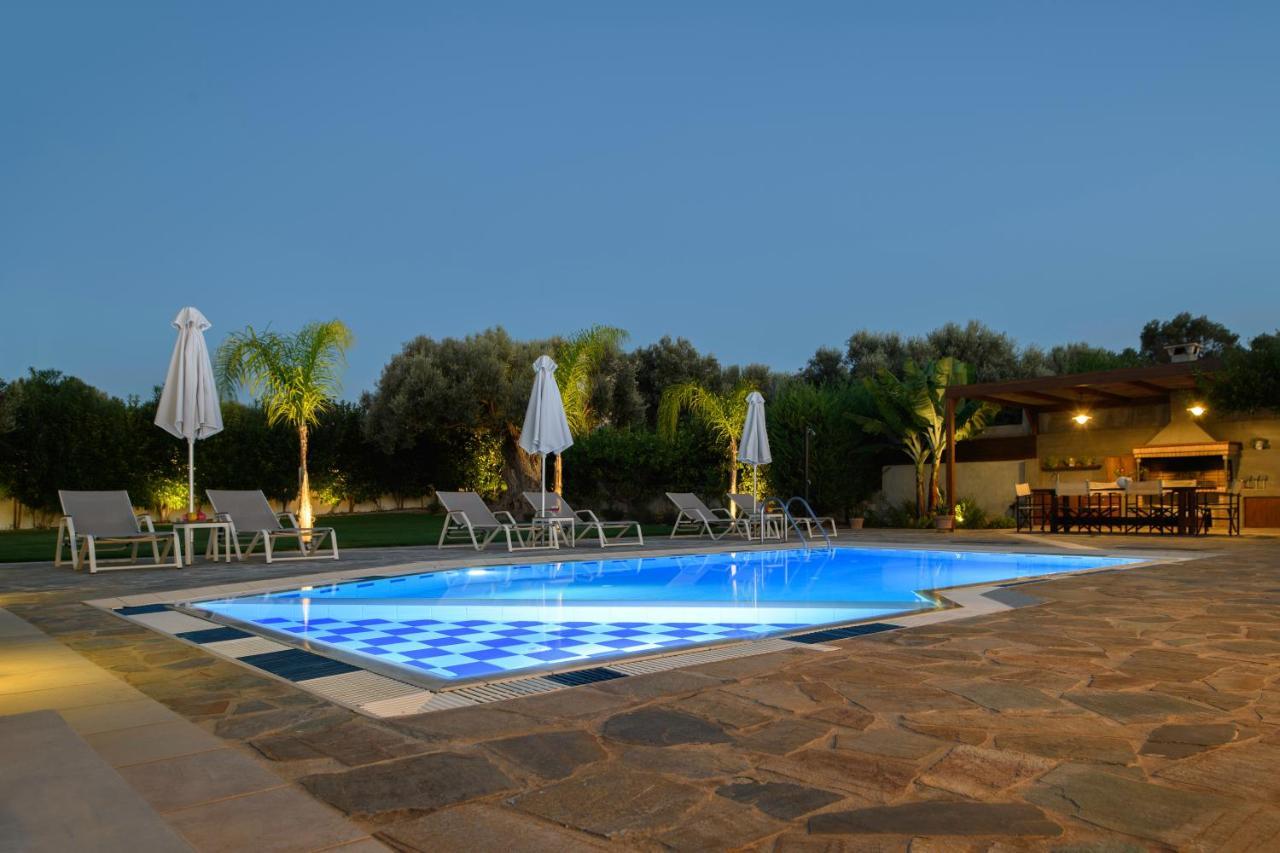 Villa Periklis Adelianos Kampos Dış mekan fotoğraf