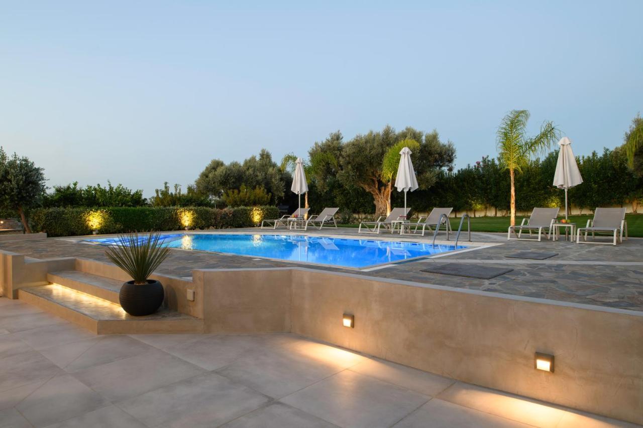 Villa Periklis Adelianos Kampos Dış mekan fotoğraf