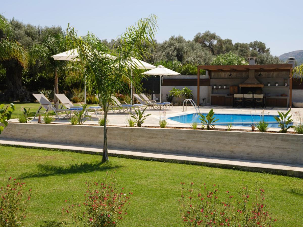 Villa Periklis Adelianos Kampos Dış mekan fotoğraf