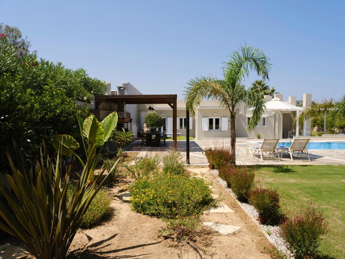 Villa Periklis Adelianos Kampos Dış mekan fotoğraf